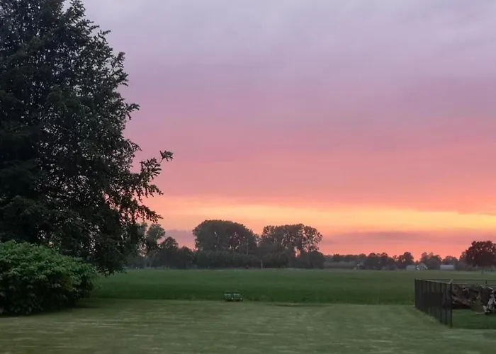 Dom wakacyjny In Near The Forest